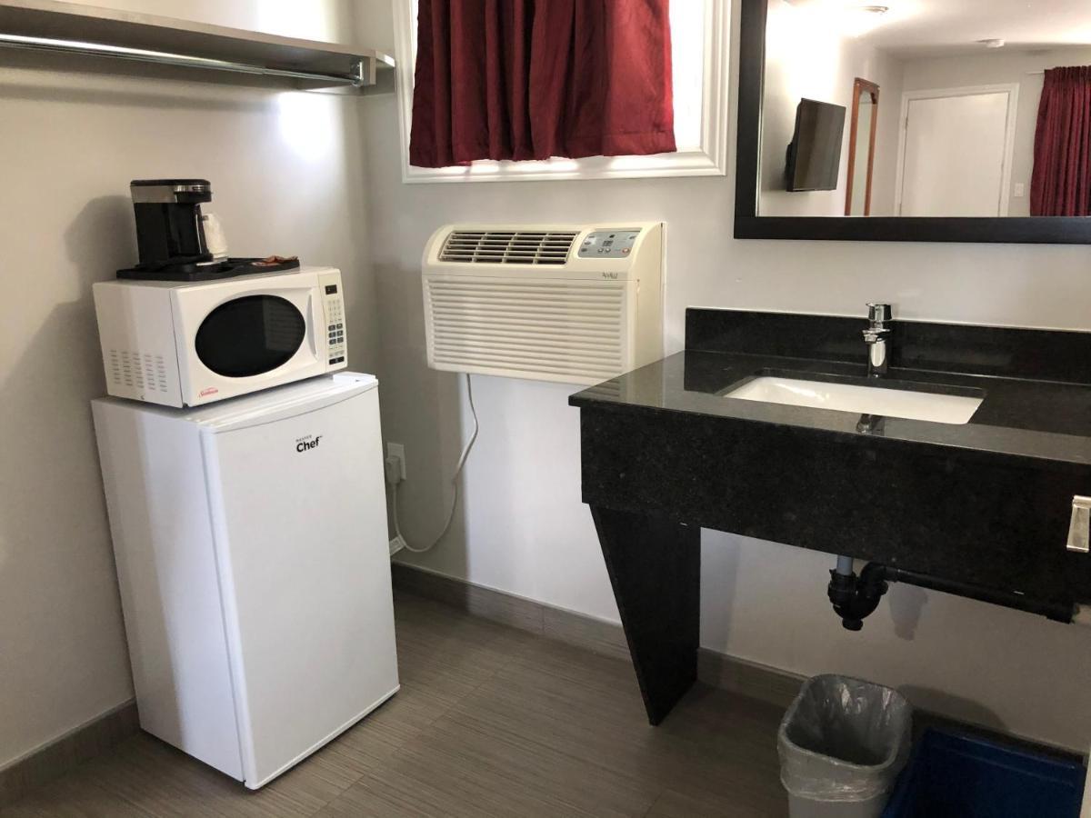 Aquarius Motel Perth Bagian luar foto